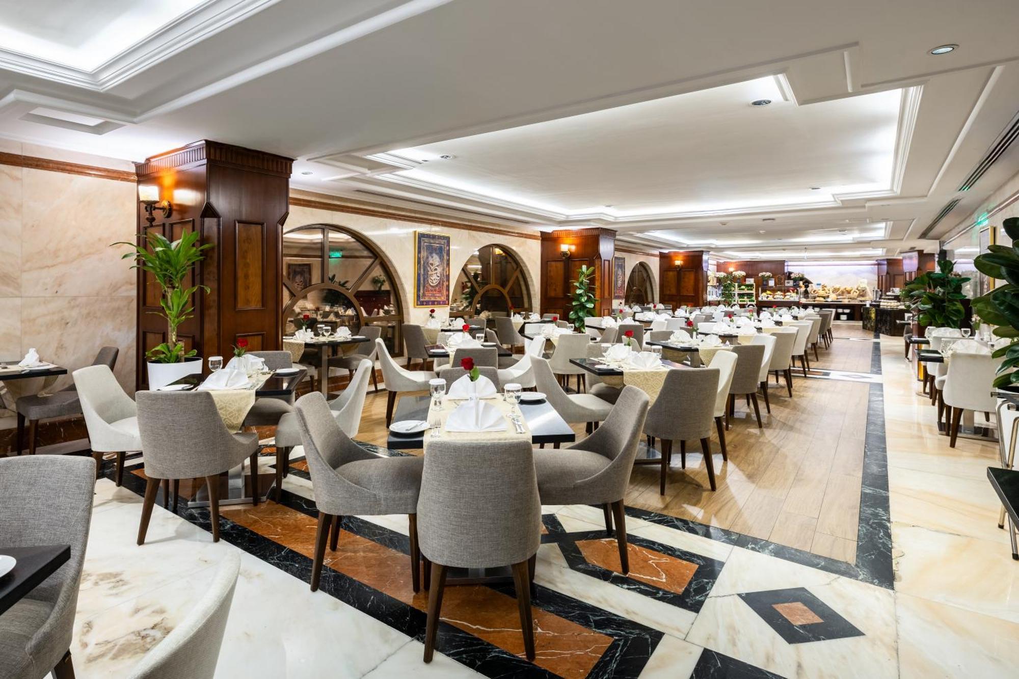 אל-מדינה Emaar Royal Hotel מראה חיצוני תמונה